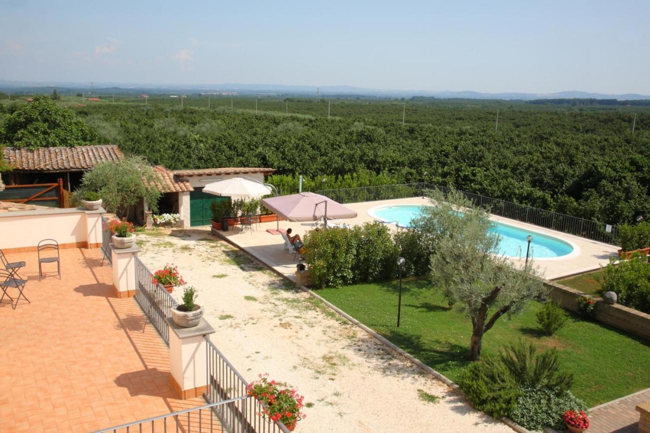 Agriturismo Casale Zuccari Caprarola Bagian luar foto