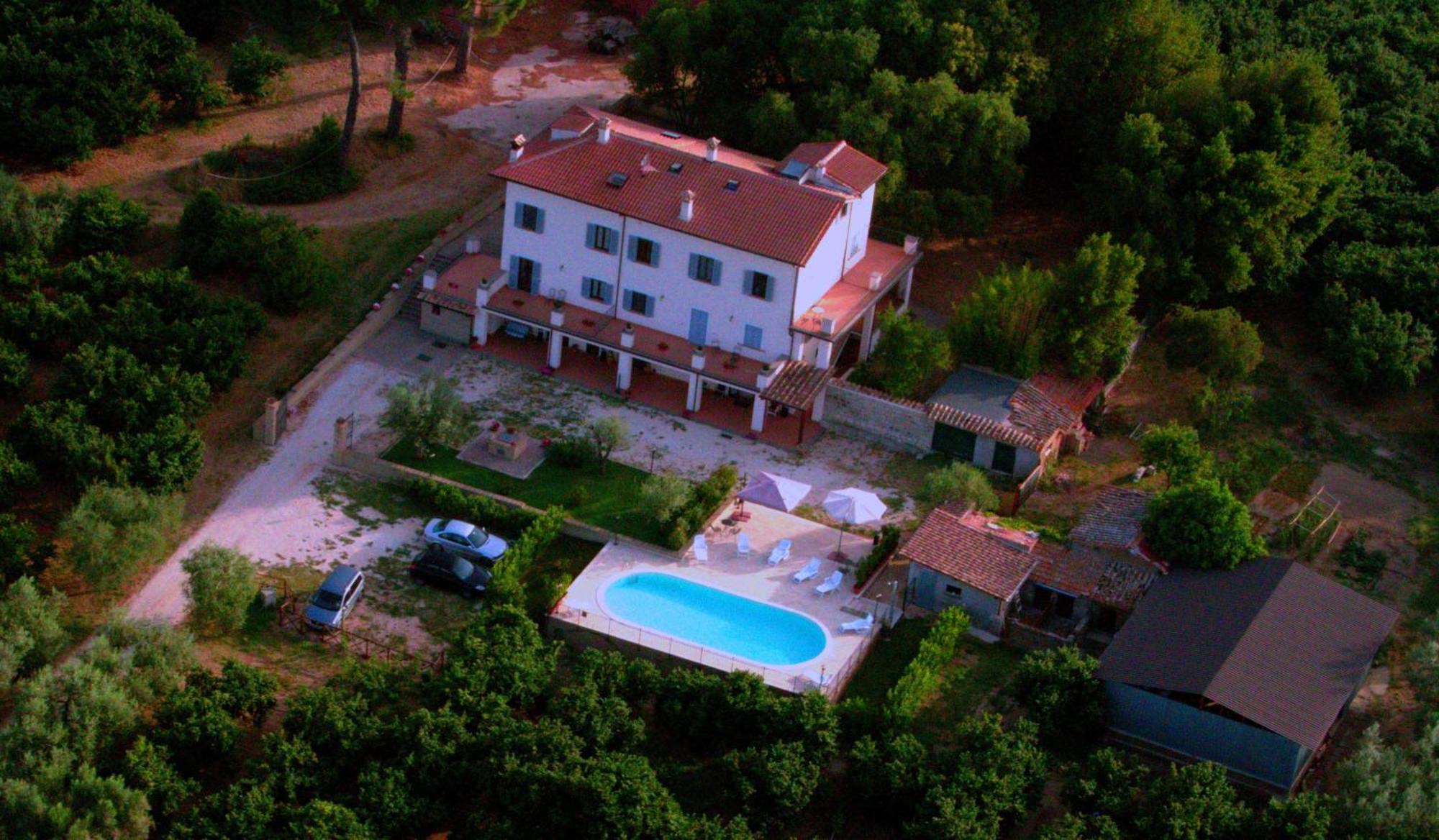 Agriturismo Casale Zuccari Caprarola Bagian luar foto